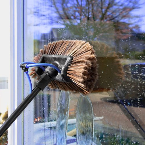 Napelem tisztító kefe 6,5 m - vízlágyító szett: Teleszkópos napelem tisztító alumínium mosókefe vegyszer adagolóval üveg lehúzóval 6,5 m + Vízlágyító készülék (Cikkszám: 692933) 